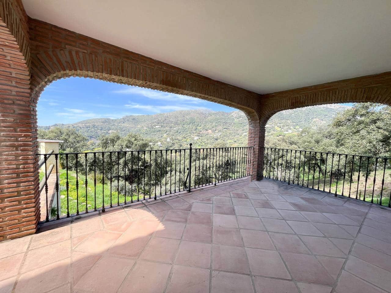 3 chambre Finca/Maison de Campagne à vendre à Casares avec piscine - 1 645 000 € (Ref: 7468165)