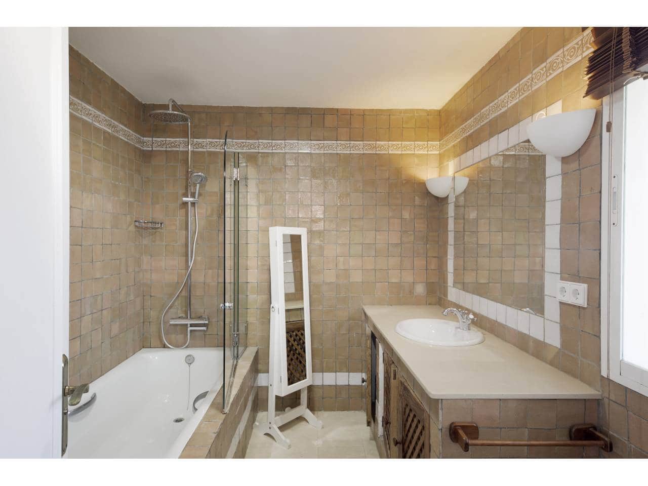 5 soveværelse Villa til salg i Sotogrande med swimmingpool - € 2.780.000 (Ref: 7477167)