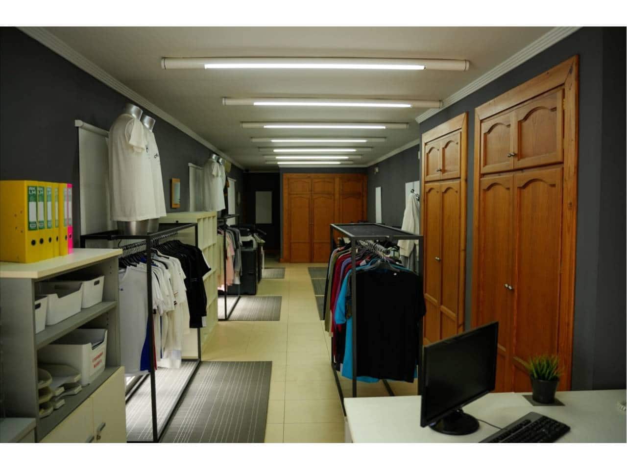 10 soveværelse Kontor til salg i San Luis de Sabinillas - € 650.000 (Ref: 7551413)