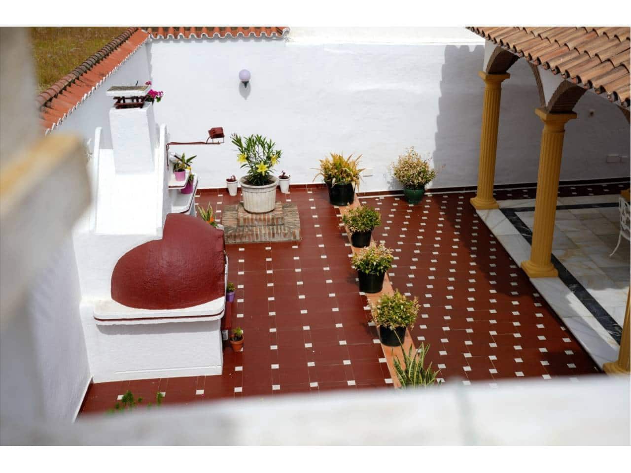 5 chambre Hôtel à vendre à San Luis de Sabinillas avec garage - 850 000 € (Ref: 7551414)