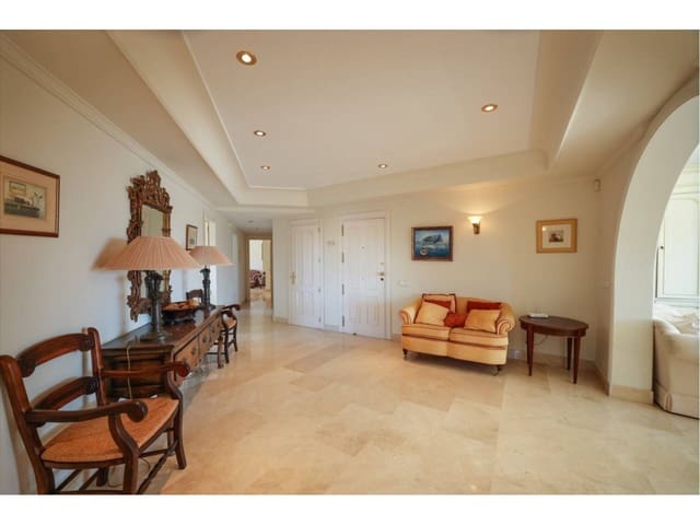 4 camera da letto Attico in vendita in Sotogrande, San Roque con garage - 1.650.000 € (Rif: 7578953)