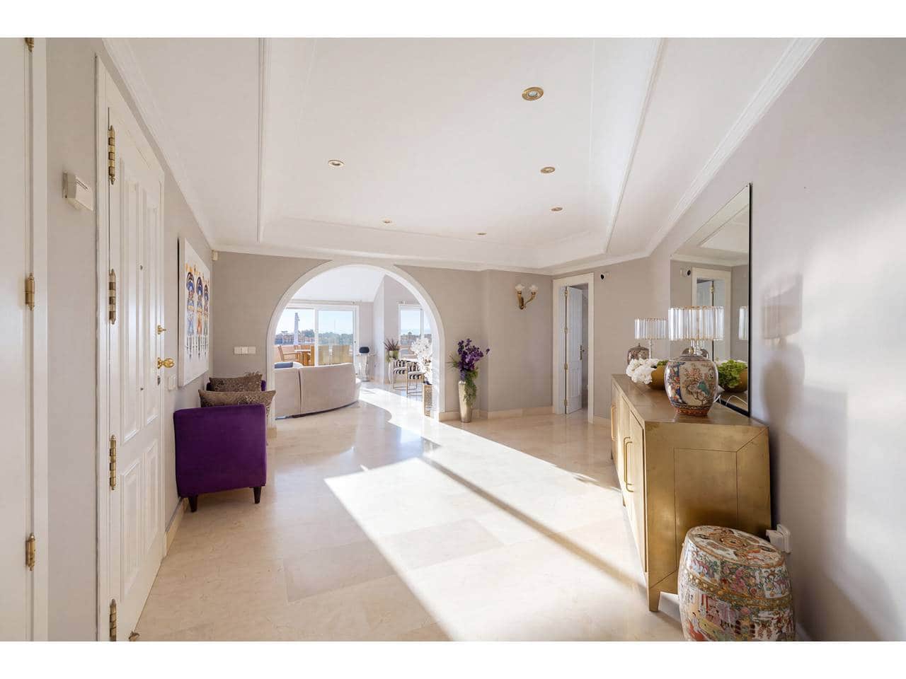 4 Zimmer Penthouse zu verkaufen in Sotogrande mit Garage - 2.100.000 € (Ref: 7578953)