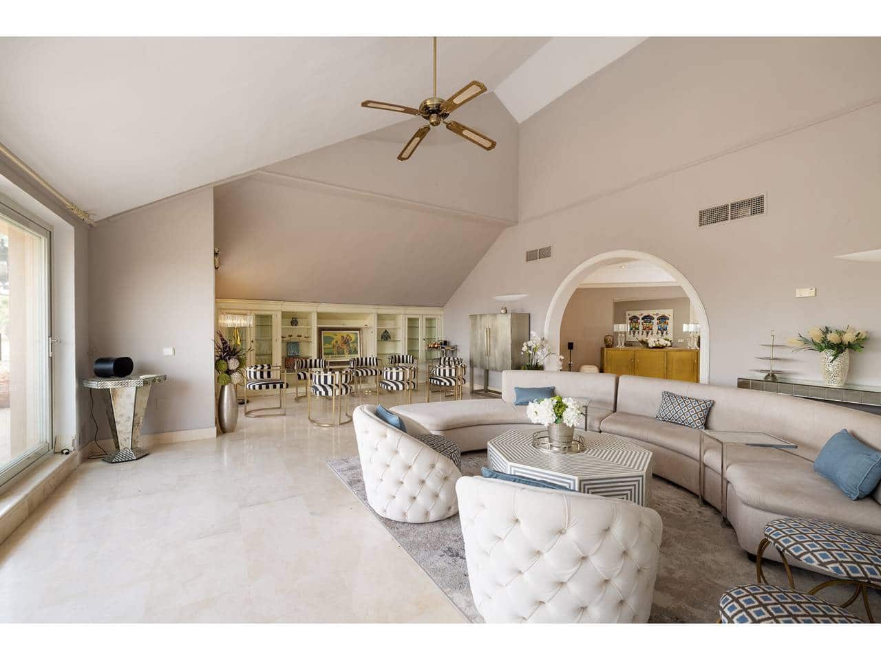 4 Zimmer Penthouse zu verkaufen in Sotogrande mit Garage - 2.100.000 € (Ref: 7578953)