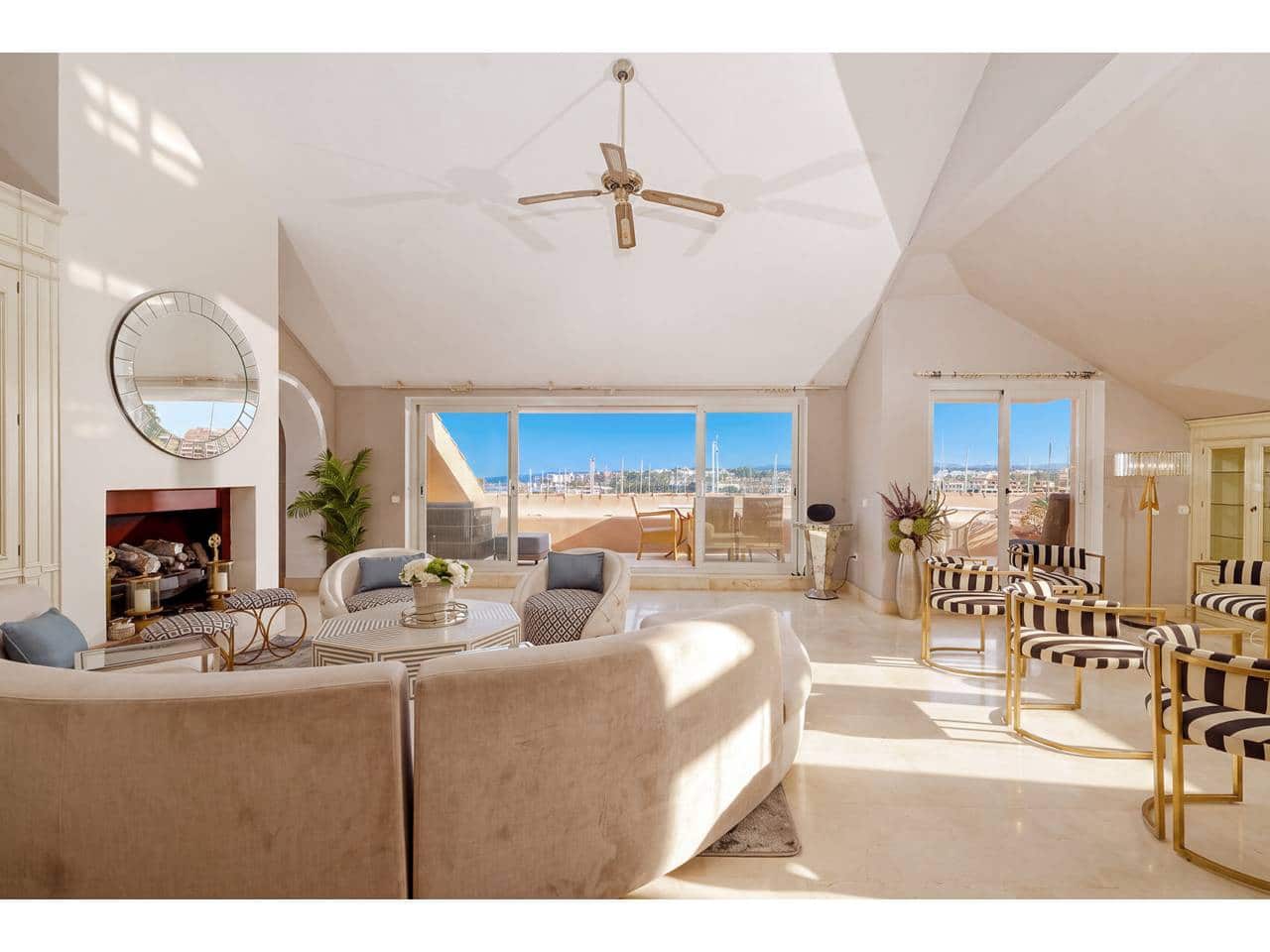 4 Zimmer Penthouse zu verkaufen in Sotogrande mit Garage - 2.100.000 € (Ref: 7578953)