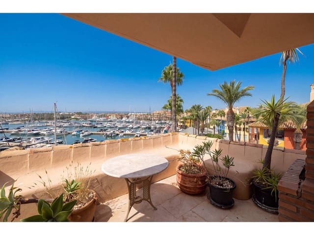 4 Zimmer Penthouse zu verkaufen in Sotogrande, San Roque mit Garage - 2.100.000 € (Ref: 7578953)