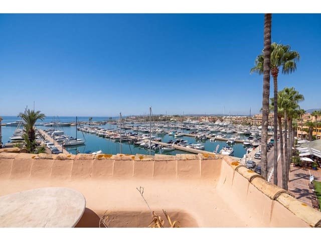 4 Zimmer Penthouse zu verkaufen in Sotogrande, San Roque mit Garage - 2.100.000 € (Ref: 7578953)