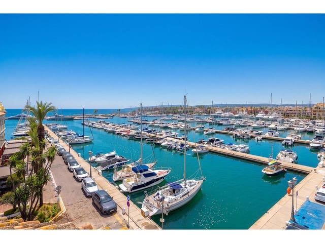 4 Zimmer Penthouse zu verkaufen in Sotogrande, San Roque mit Garage - 2.100.000 € (Ref: 7578953)