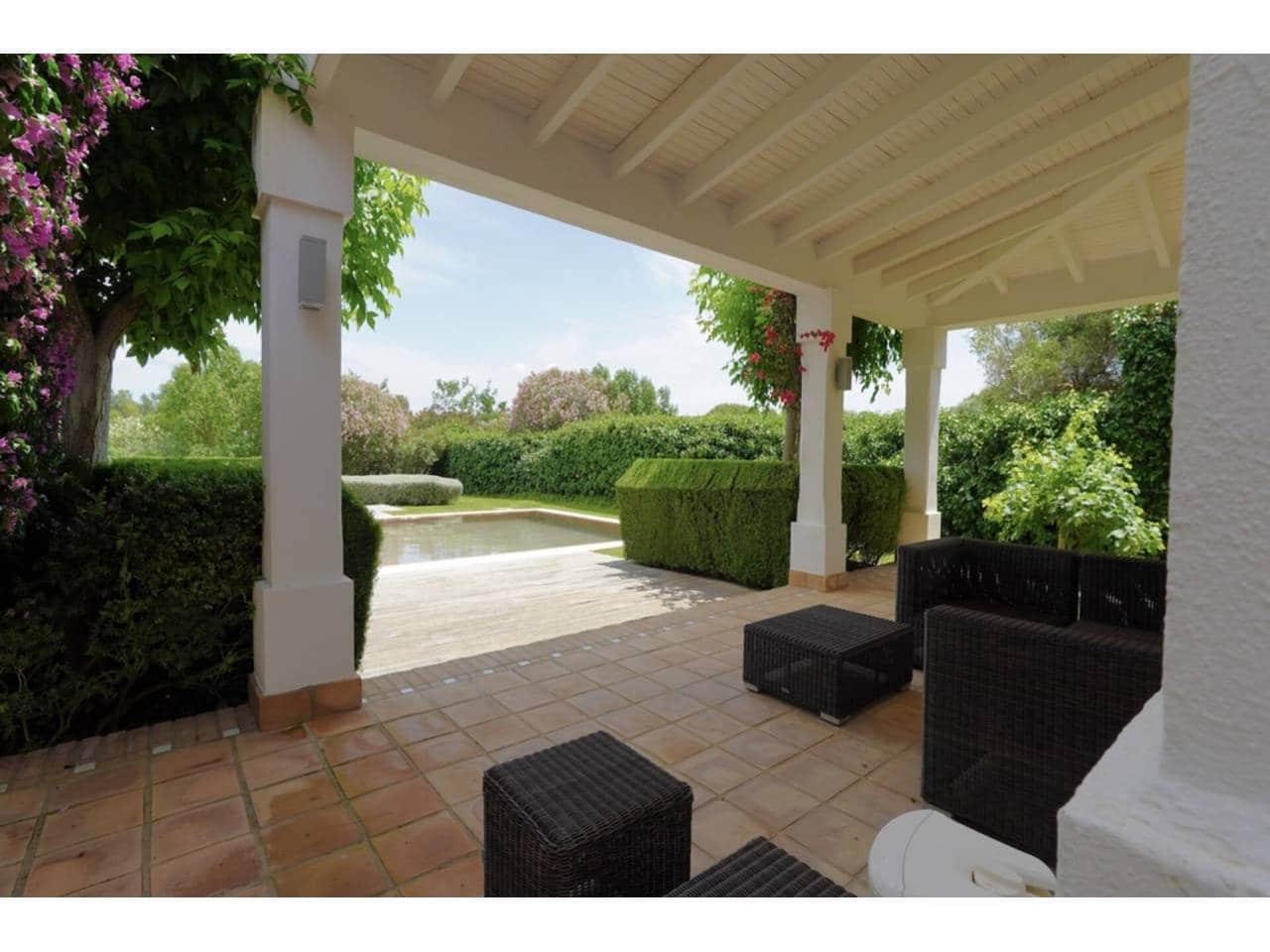 4 sovrum Villa till salu i Benalup med pool - 690 000 € (Ref: 7639817)