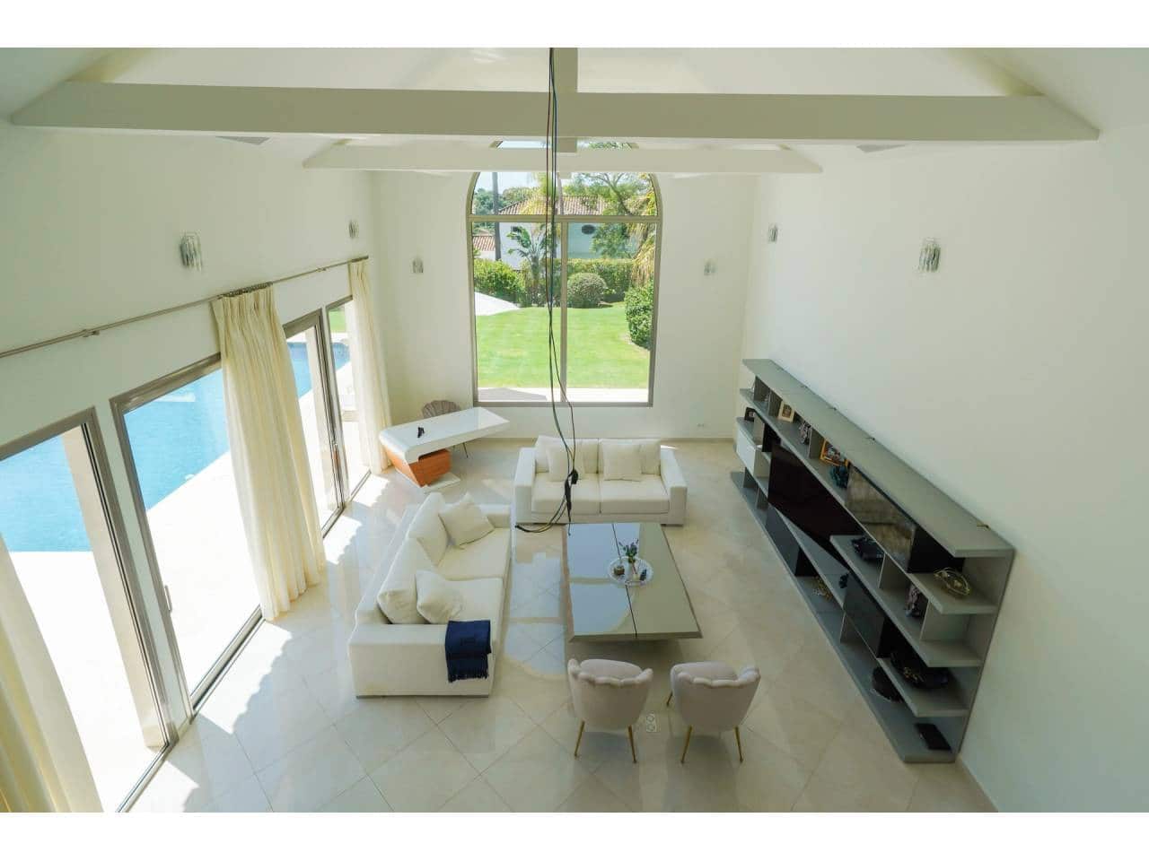 5 bedroom Villa for sale in Sotogrande with pool garage - € 2,195,000 (Ref: 7648879)