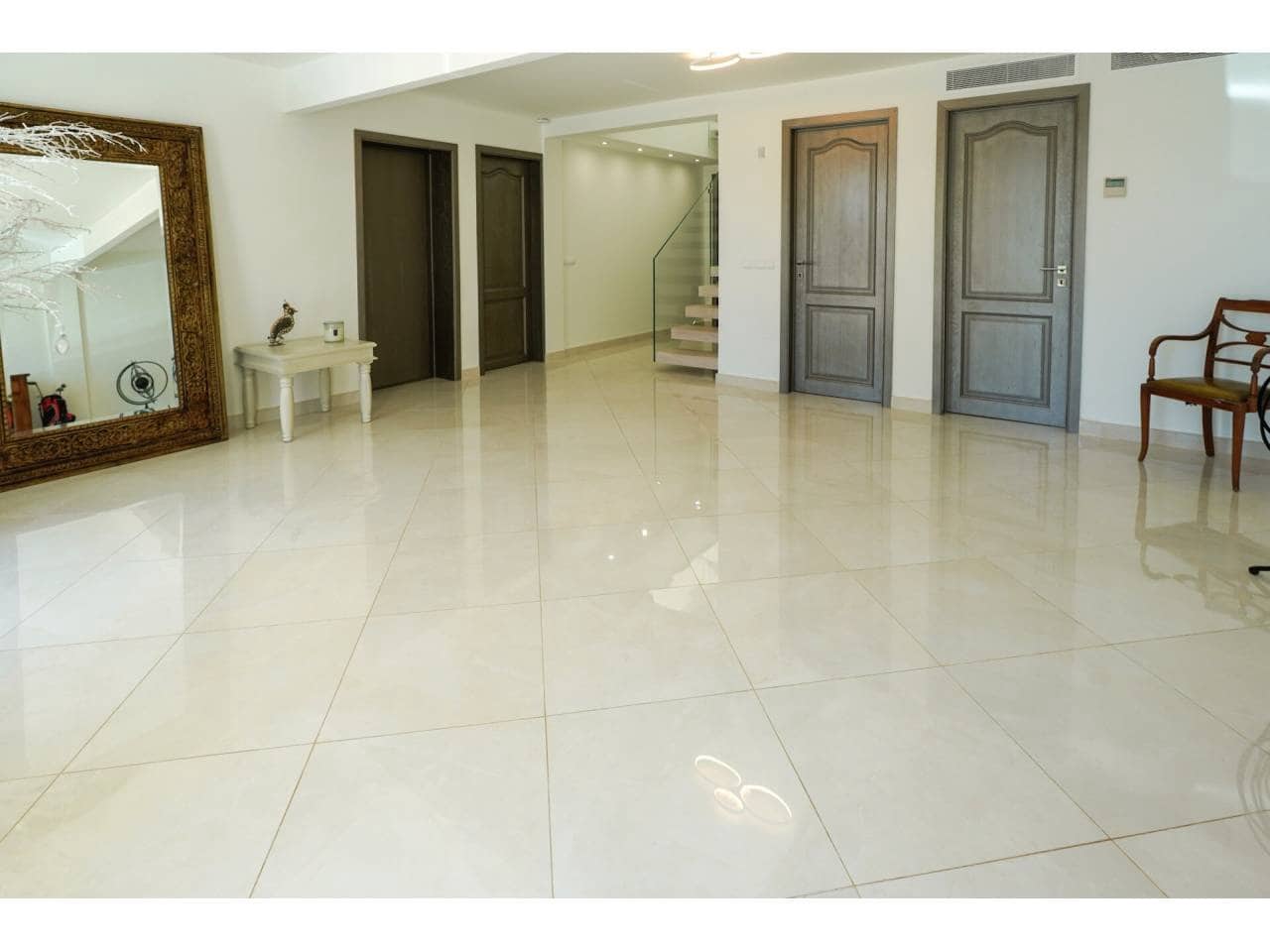 5 bedroom Villa for sale in Sotogrande with pool garage - € 2,195,000 (Ref: 7648879)