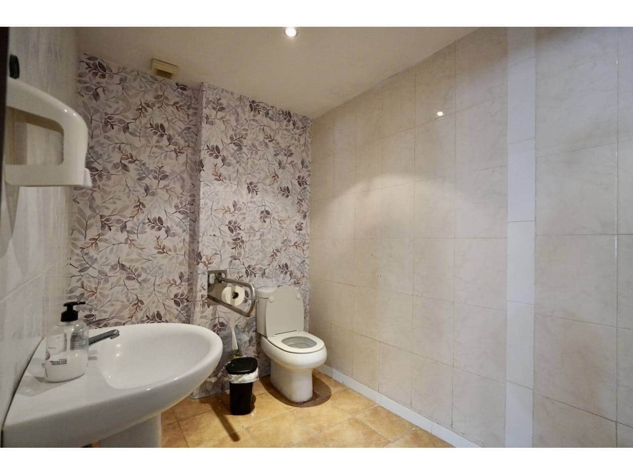 1 soveværelse Restaurant/Bar til salg i San Luis de Sabinillas - € 550.000 (Ref: 7669177)