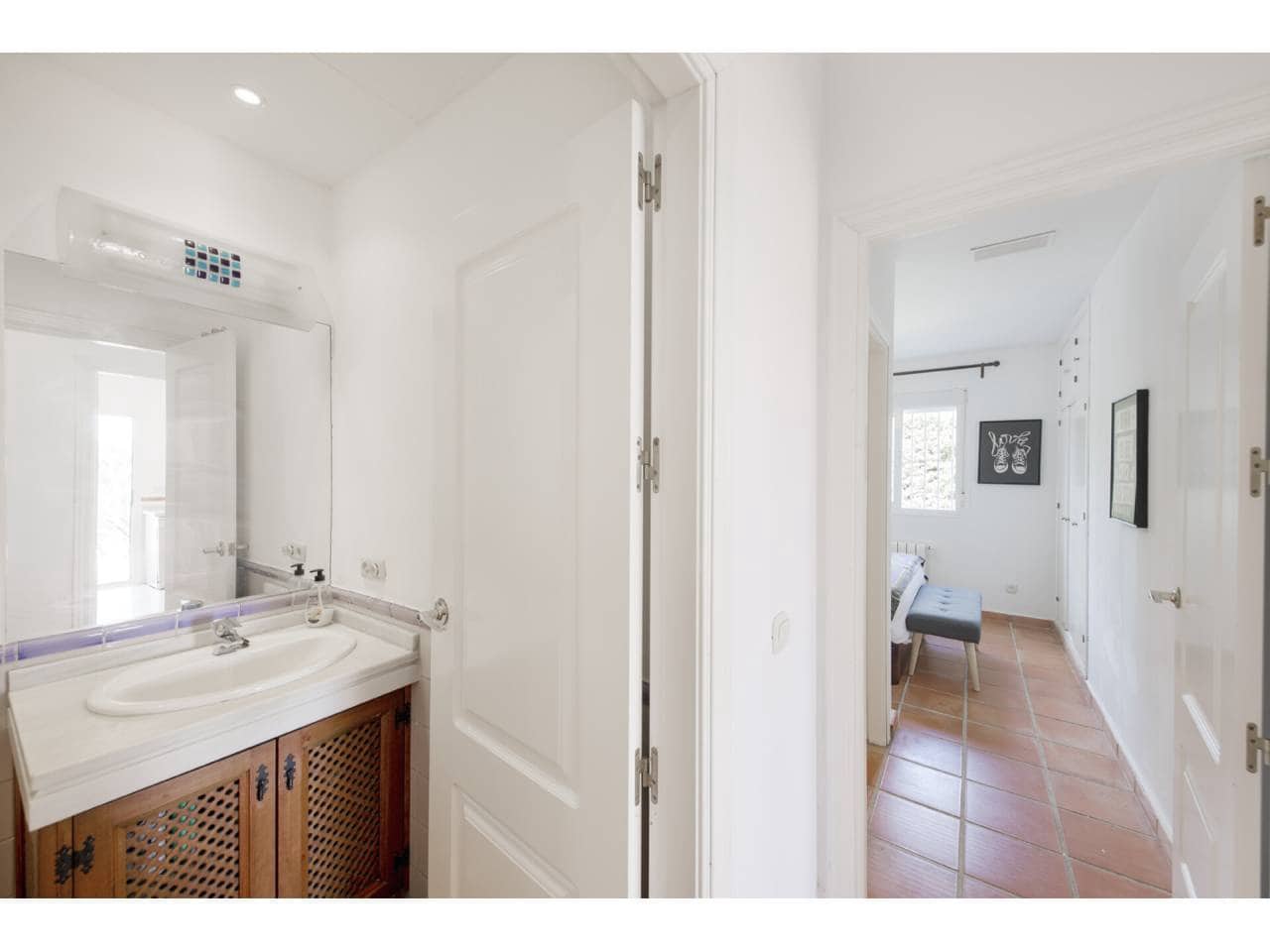 5 camera da letto Villa in vendita in Sotogrande con piscina garage - 980.000 € (Rif: 7693879)