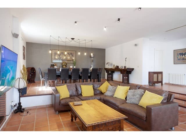 5 quarto Moradia para venda em Sotogrande Alto, San Roque com piscina garagem - 980 000 € (Ref: 7693879)