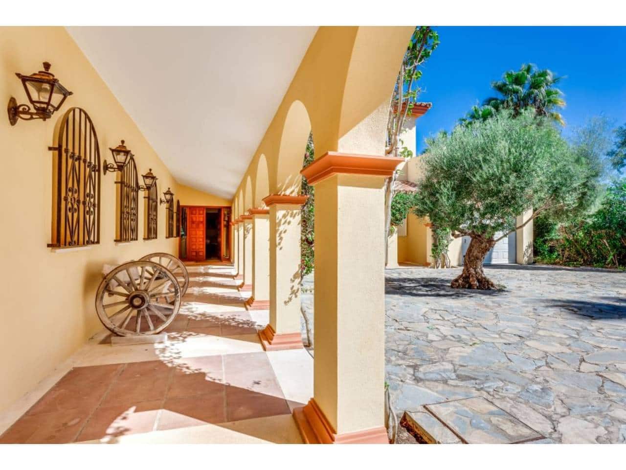 7 soveværelse Villa til salg i Sotogrande med swimmingpool garage - € 2.850.000 (Ref: 7715610)