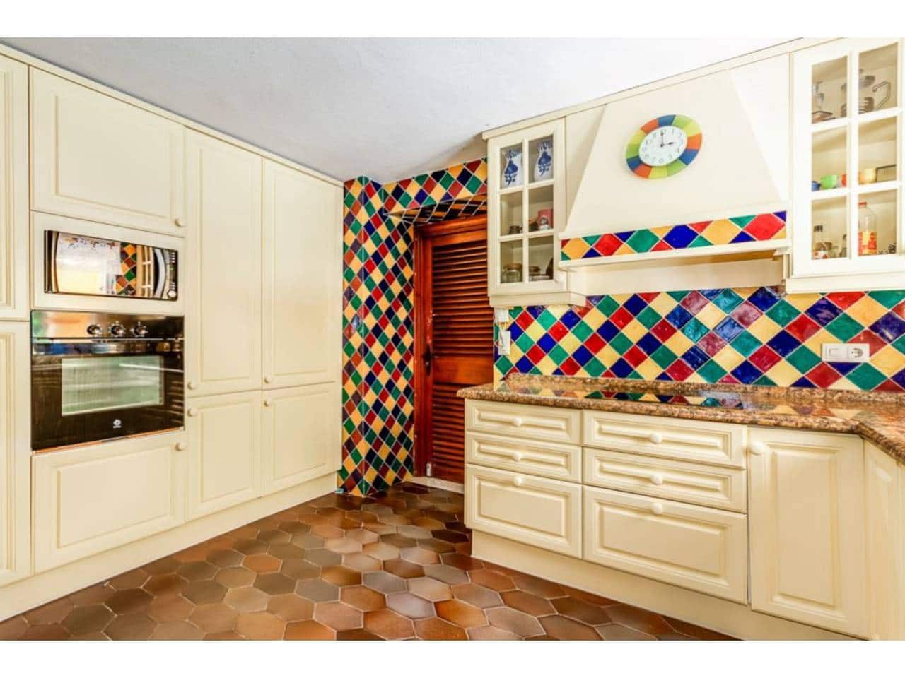 7 soveværelse Villa til salg i Sotogrande med swimmingpool garage - € 2.850.000 (Ref: 7715610)