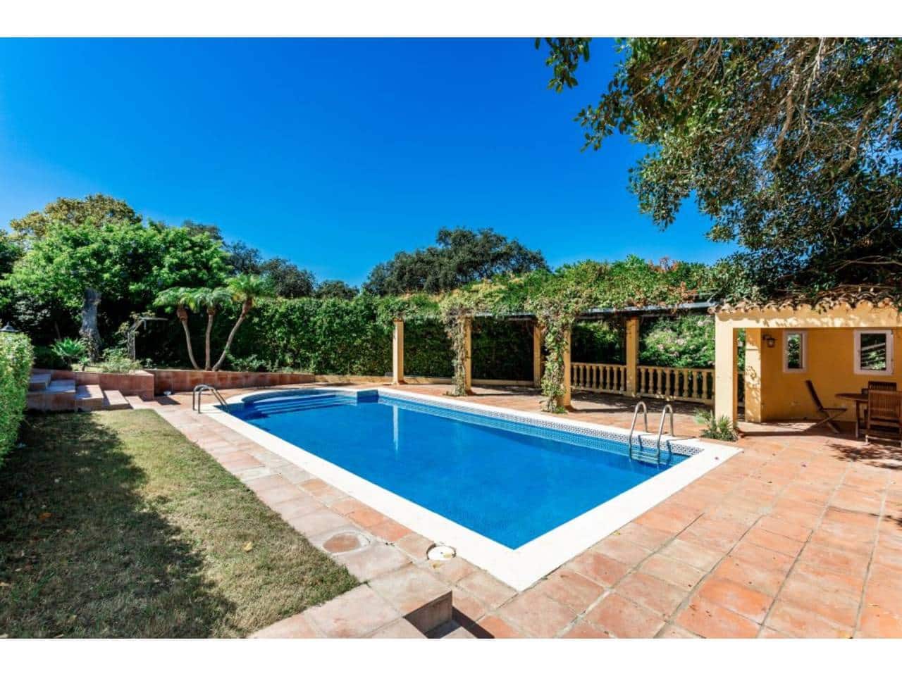 7 soveværelse Villa til salg i Sotogrande med swimmingpool garage - € 2.850.000 (Ref: 7715610)