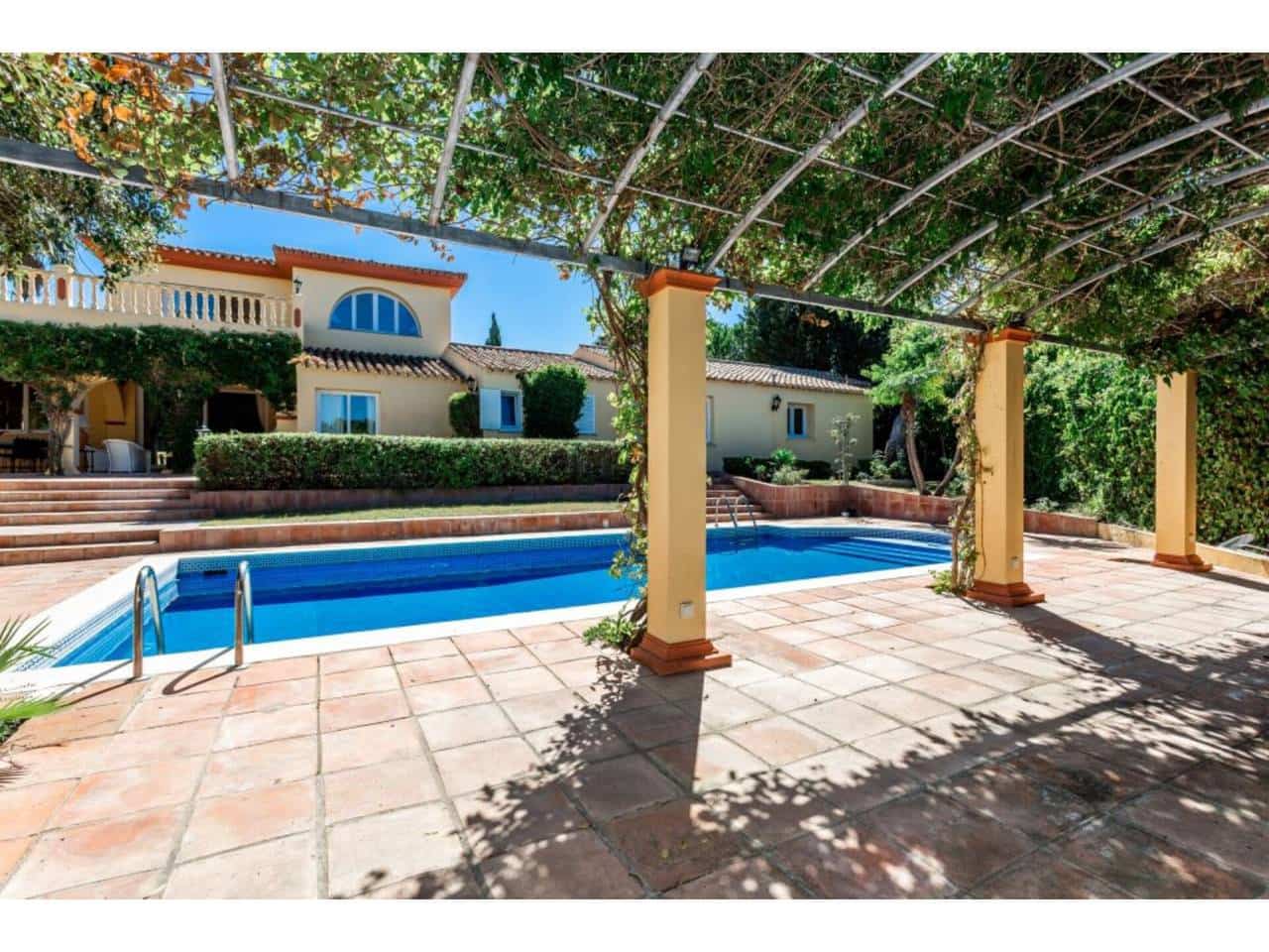 7 soveværelse Villa til salg i Sotogrande med swimmingpool garage - € 2.850.000 (Ref: 7715610)