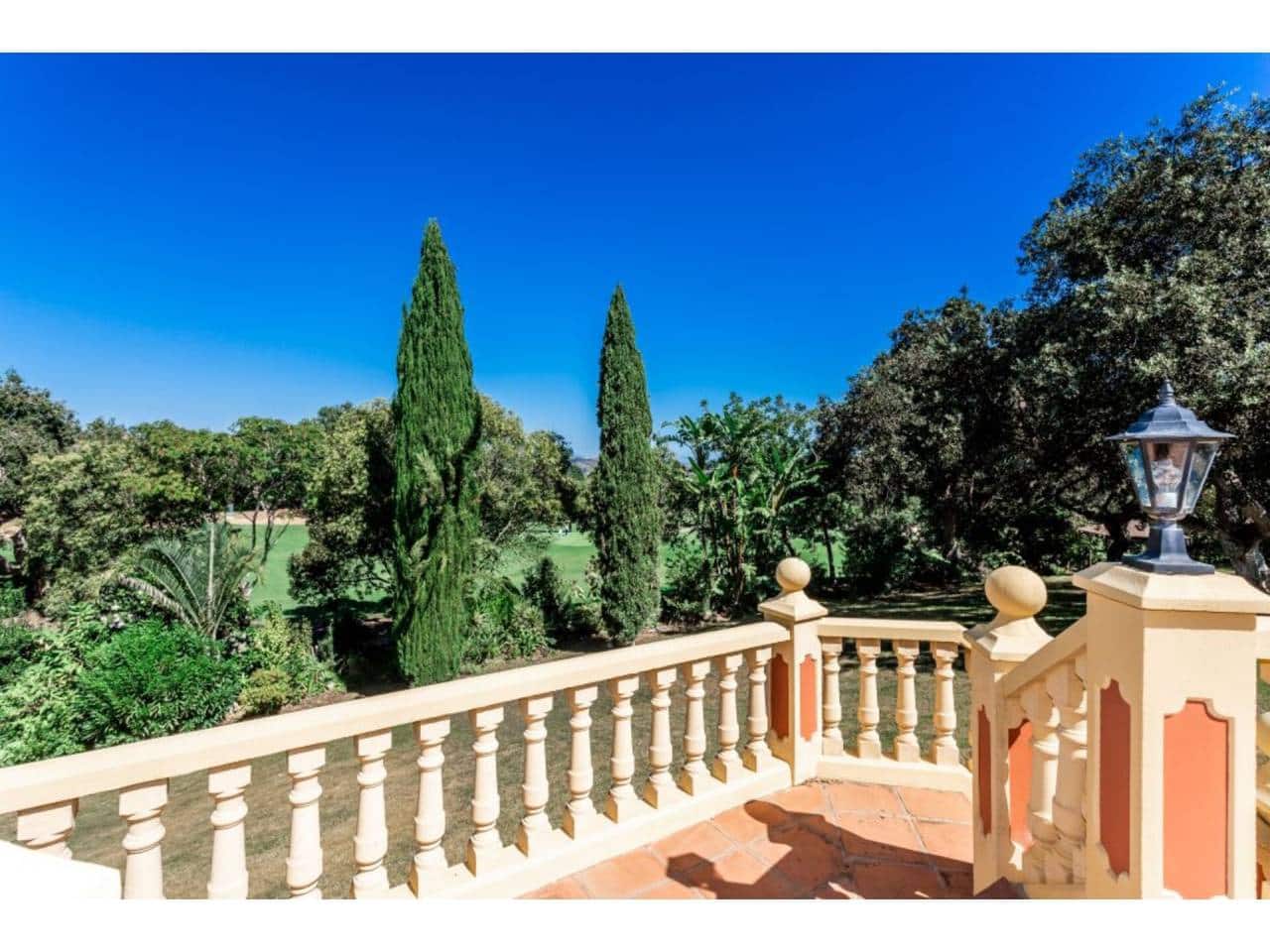 7 soveværelse Villa til salg i Sotogrande med swimmingpool garage - € 2.850.000 (Ref: 7715610)