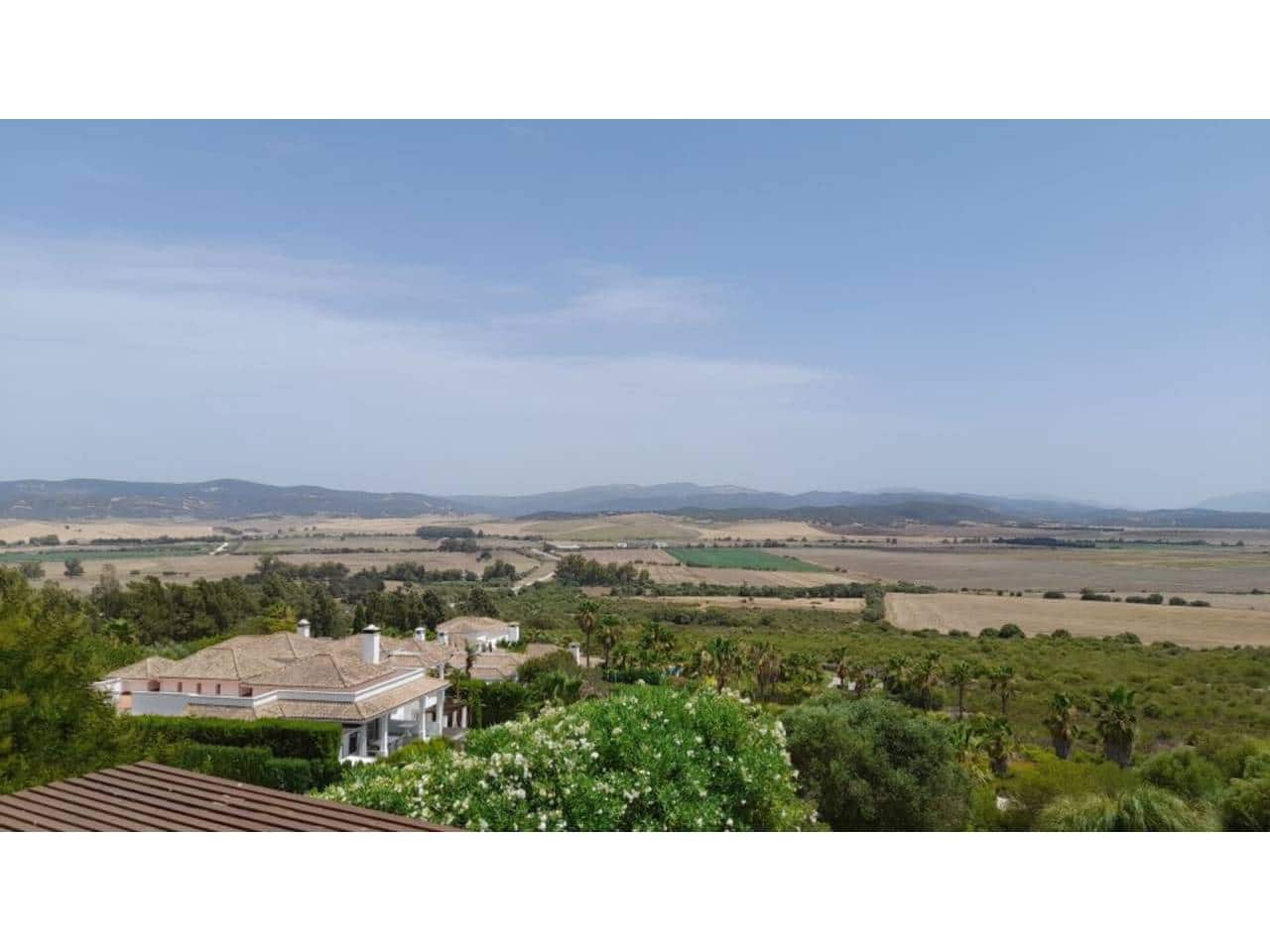 4 soveværelse Villa til salg i Benalup med swimmingpool garage - € 595.000 (Ref: 7741571)