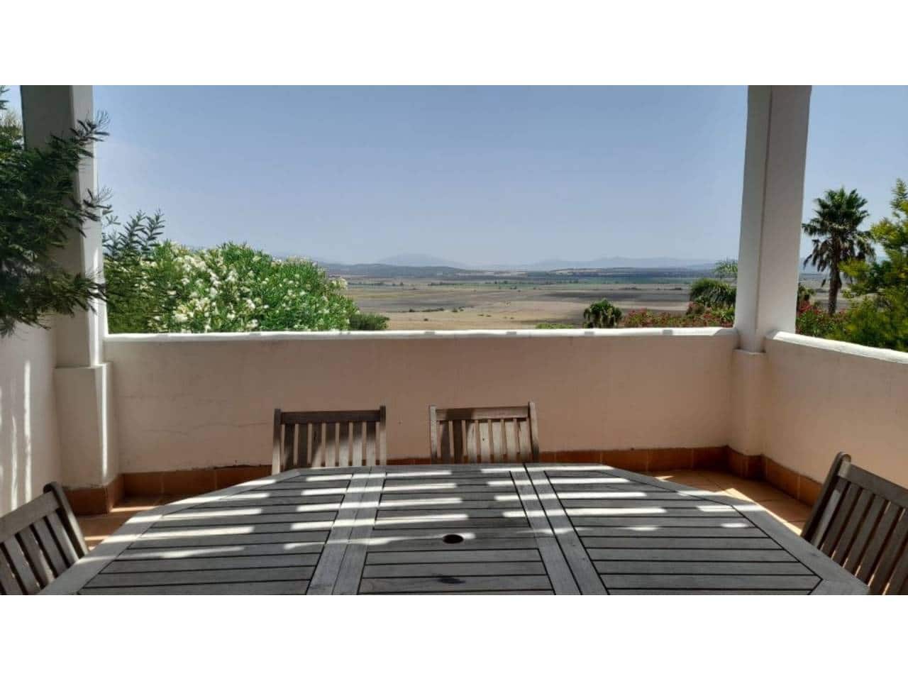 4 soveværelse Villa til salg i Benalup med swimmingpool garage - € 595.000 (Ref: 7741571)