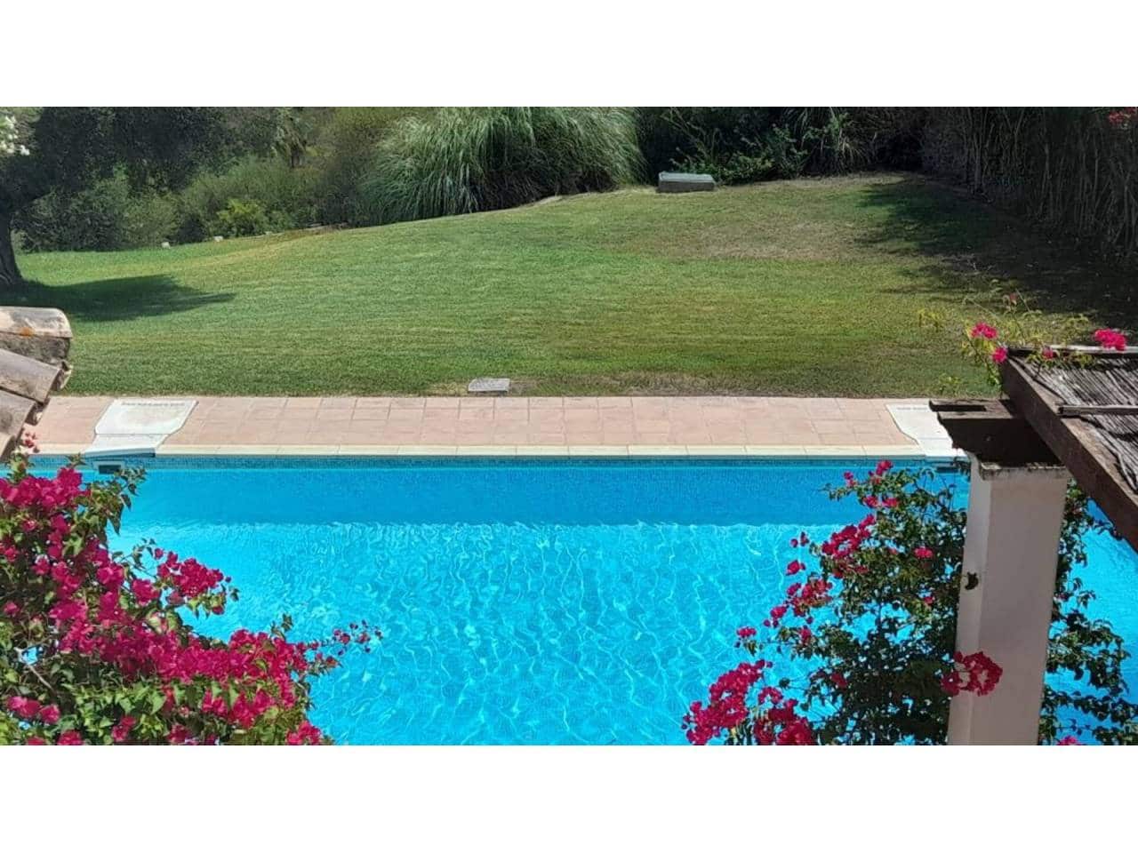 4 soveværelse Villa til salg i Benalup med swimmingpool garage - € 595.000 (Ref: 7741571)