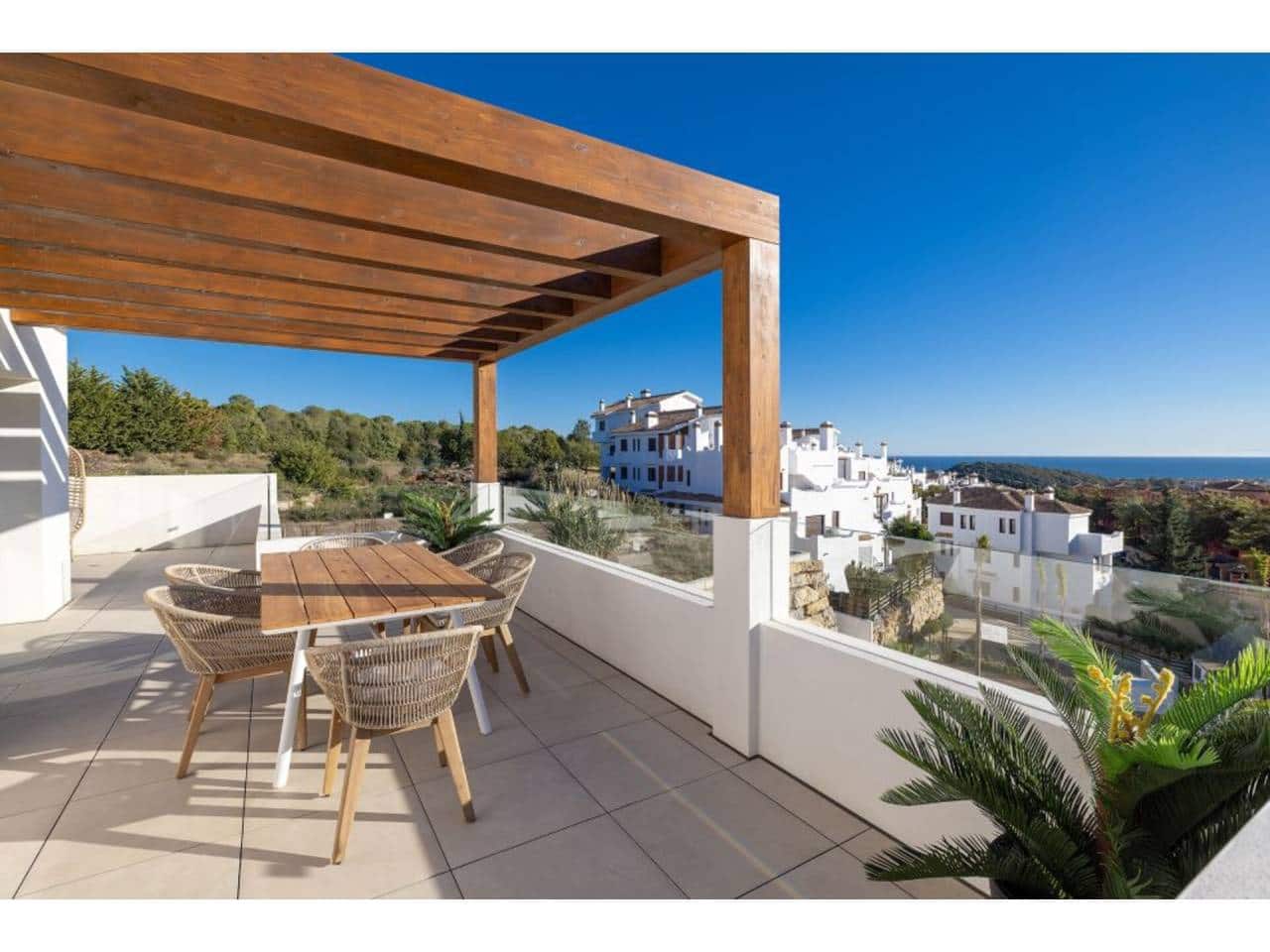 3 bedroom Penthouse for sale in Casares with pool garage - € 561,800 (Ref: 7842224)