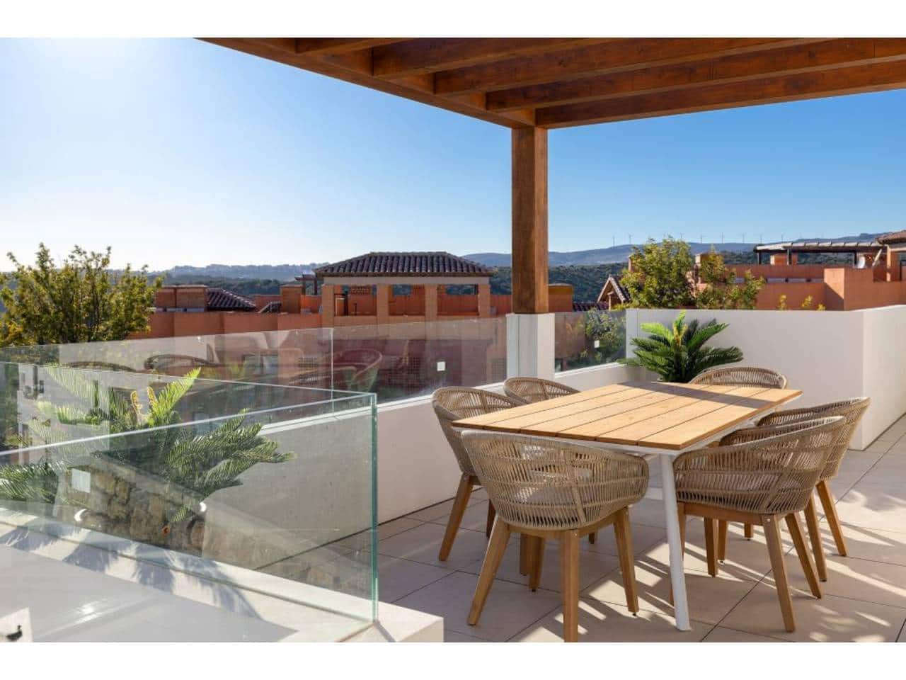 3 bedroom Penthouse for sale in Casares with pool garage - € 561,800 (Ref: 7842224)