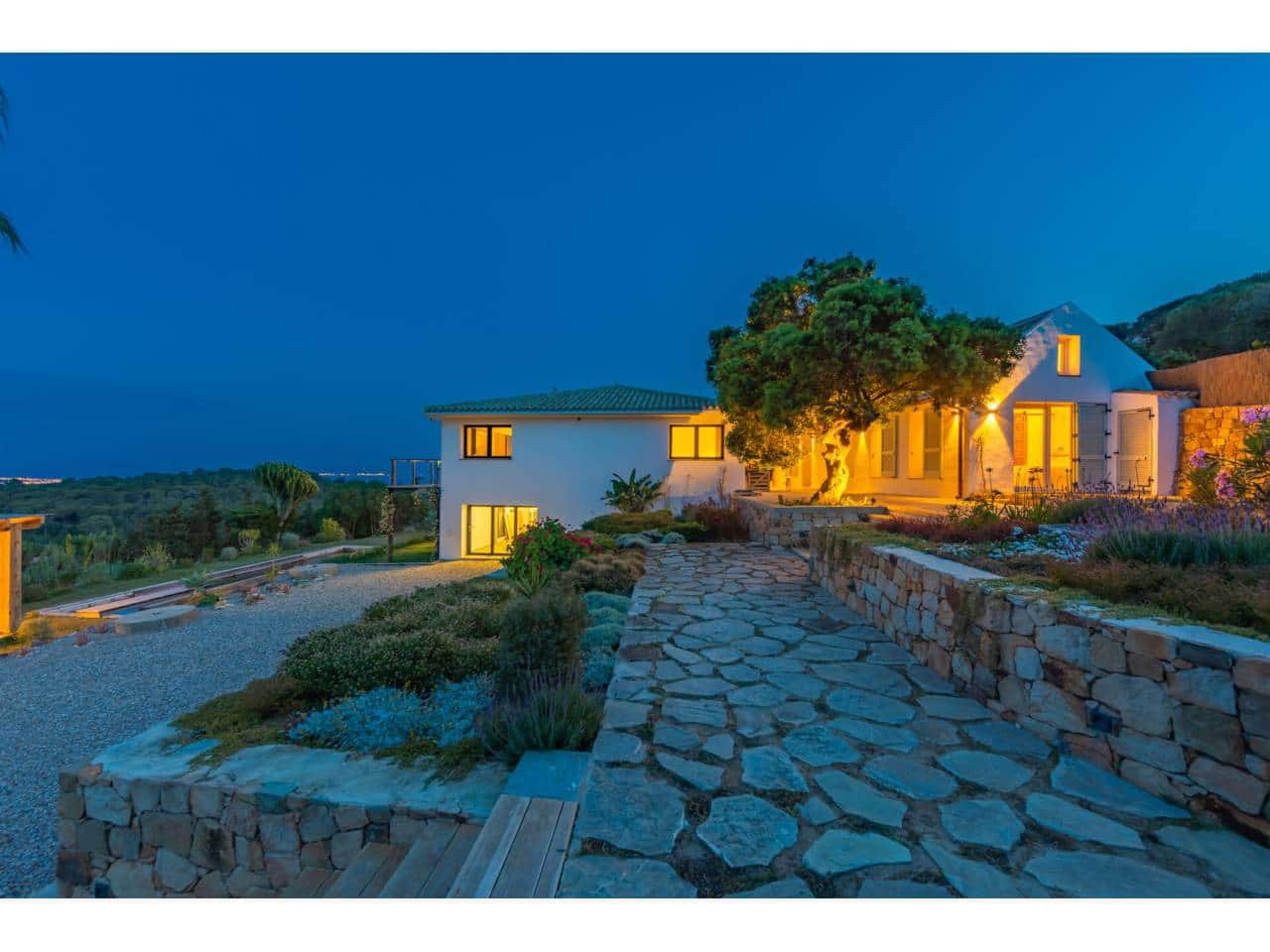 3 chambre Villa/Maison à vendre à Tarifa avec piscine garage - 2 950 000 € (Ref: 7854069)