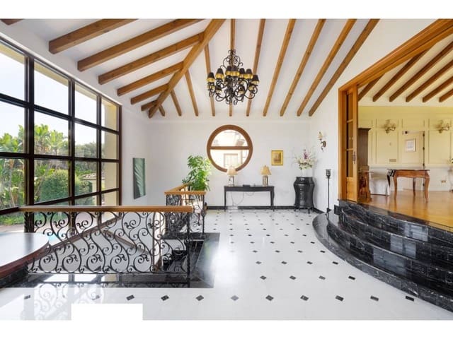 6 chambre Villa/Maison à vendre à Sotogrande Alto, San Roque avec piscine garage - 2 250 000 € (Ref: 7885705)