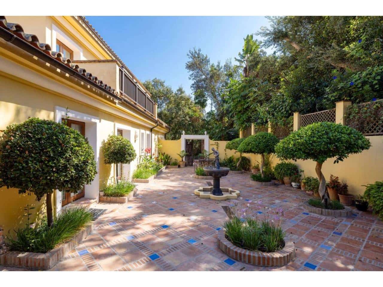 6 chambre Villa/Maison à vendre à Sotogrande avec piscine garage - 2 250 000 € (Ref: 7885705)