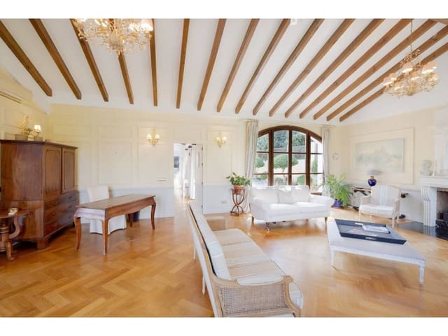 6 chambre Villa/Maison à vendre à Sotogrande Alto, San Roque avec piscine garage - 2 250 000 € (Ref: 7885705)