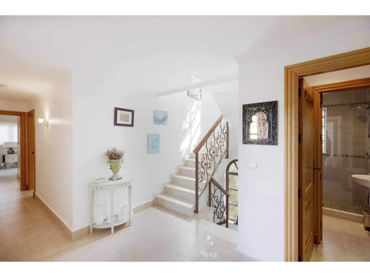 6 chambre Villa/Maison à vendre à Sotogrande avec piscine garage - 2 250 000 € (Ref: 7885705)