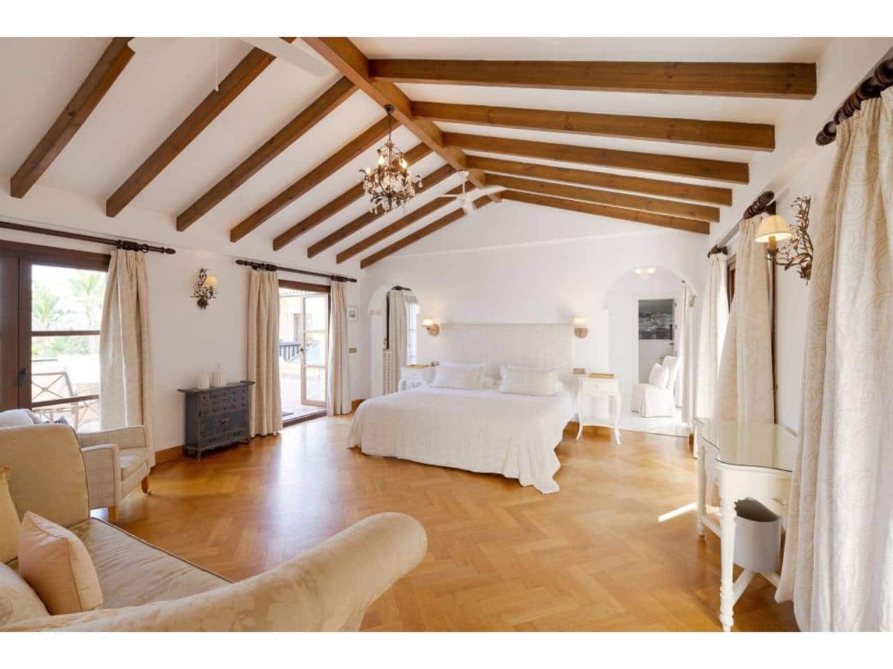 6 chambre Villa/Maison à vendre à Sotogrande avec piscine garage - 2 250 000 € (Ref: 7885705)