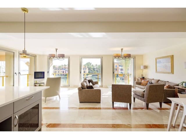 5 chambre Penthouse à vendre à Sotogrande, San Roque avec piscine garage - 2 100 000 € (Ref: 7923739)