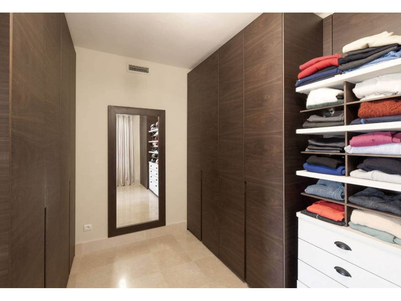 5 quarto Penthouse para venda em Sotogrande com piscina garagem - 2 100 000 € (Ref: 7923739)