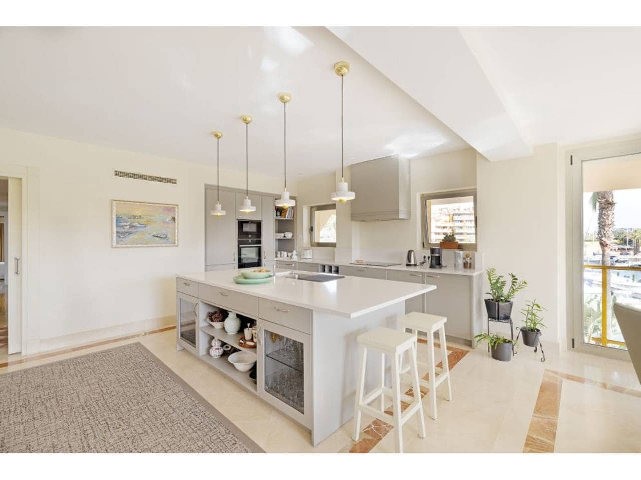 5 quarto Penthouse para venda em Sotogrande com piscina garagem - 2 100 000 € (Ref: 7923739)