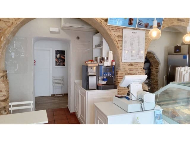 Restaurant/Bar for sale in Tarifa - € 390,000 (Ref: 8026835)