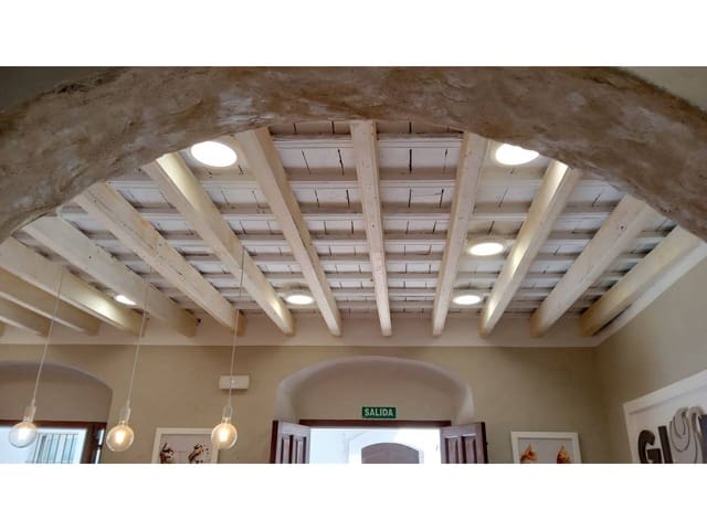 Restaurant/Bar for sale in Tarifa - € 390,000 (Ref: 8026835)