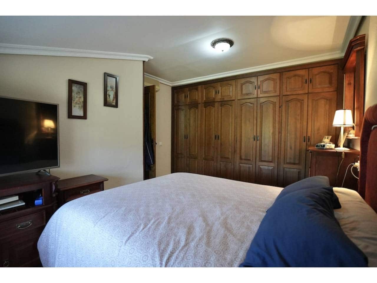 7 chambre Finca/Maison de Campagne à vendre à Los Barrios avec garage - 750 000 € (Ref: 8131729)