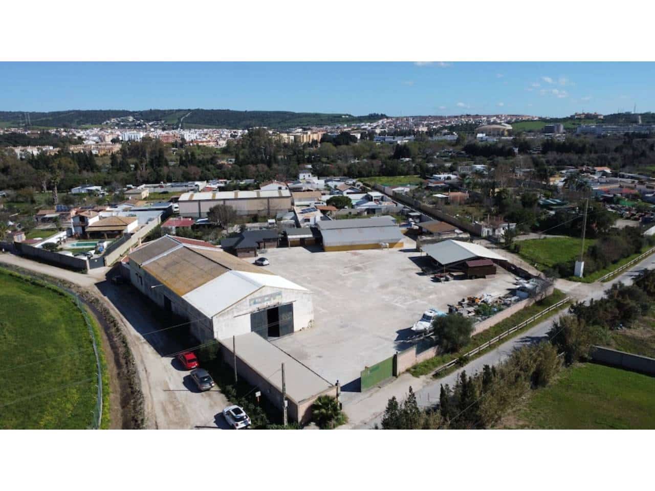 7 chambre Finca/Maison de Campagne à vendre à Los Barrios avec garage - 750 000 € (Ref: 8131729)