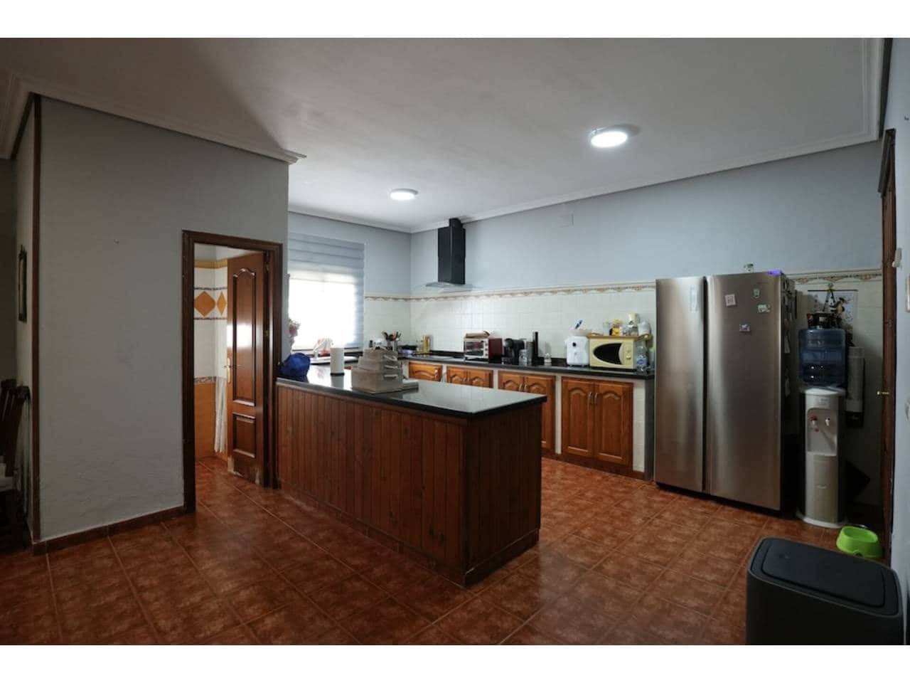 7 chambre Finca/Maison de Campagne à vendre à Los Barrios avec garage - 750 000 € (Ref: 8131729)