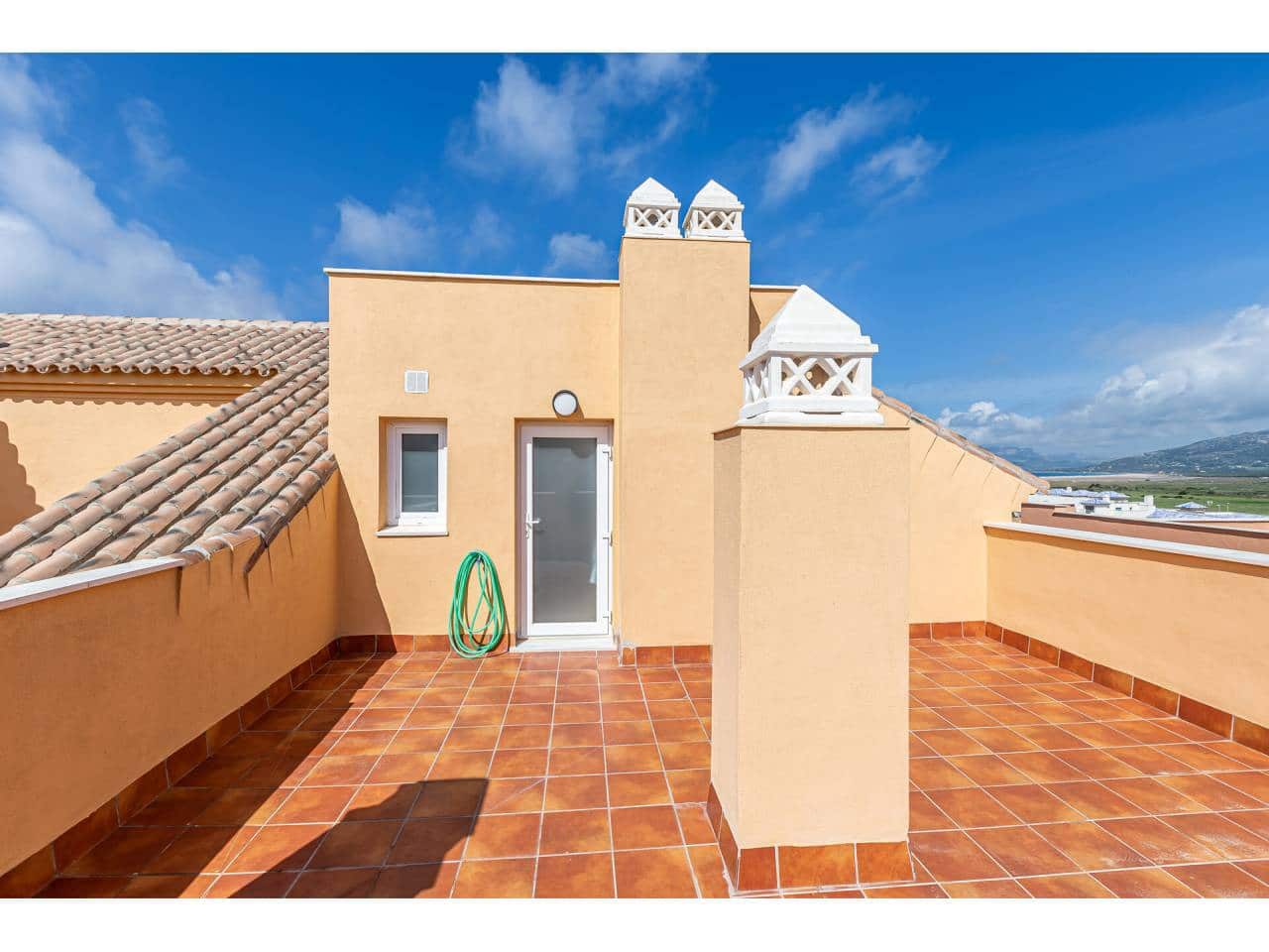 1 soveværelse Penthouse til salg i Tarifa med swimmingpool garage - € 458.000 (Ref: 8142509)