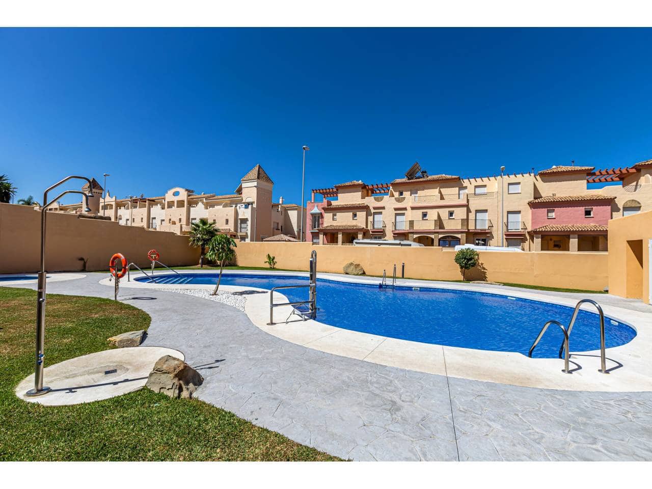 1 soveværelse Penthouse til salg i Tarifa med swimmingpool garage - € 458.000 (Ref: 8142509)