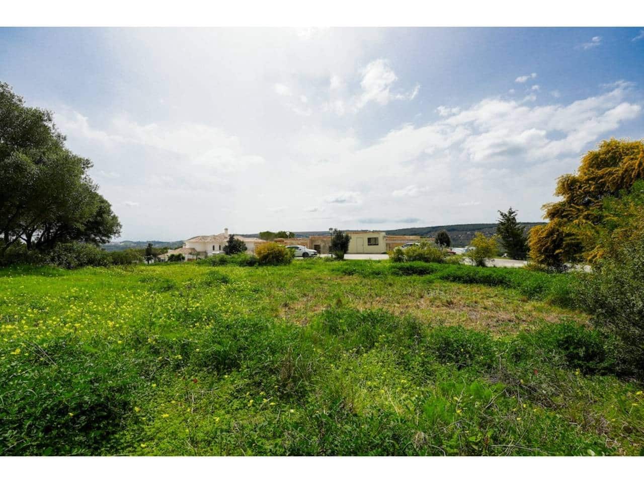 Grunde uden byggetilladelser til salg i Sotogrande - € 580.000 (Ref: 8183606)