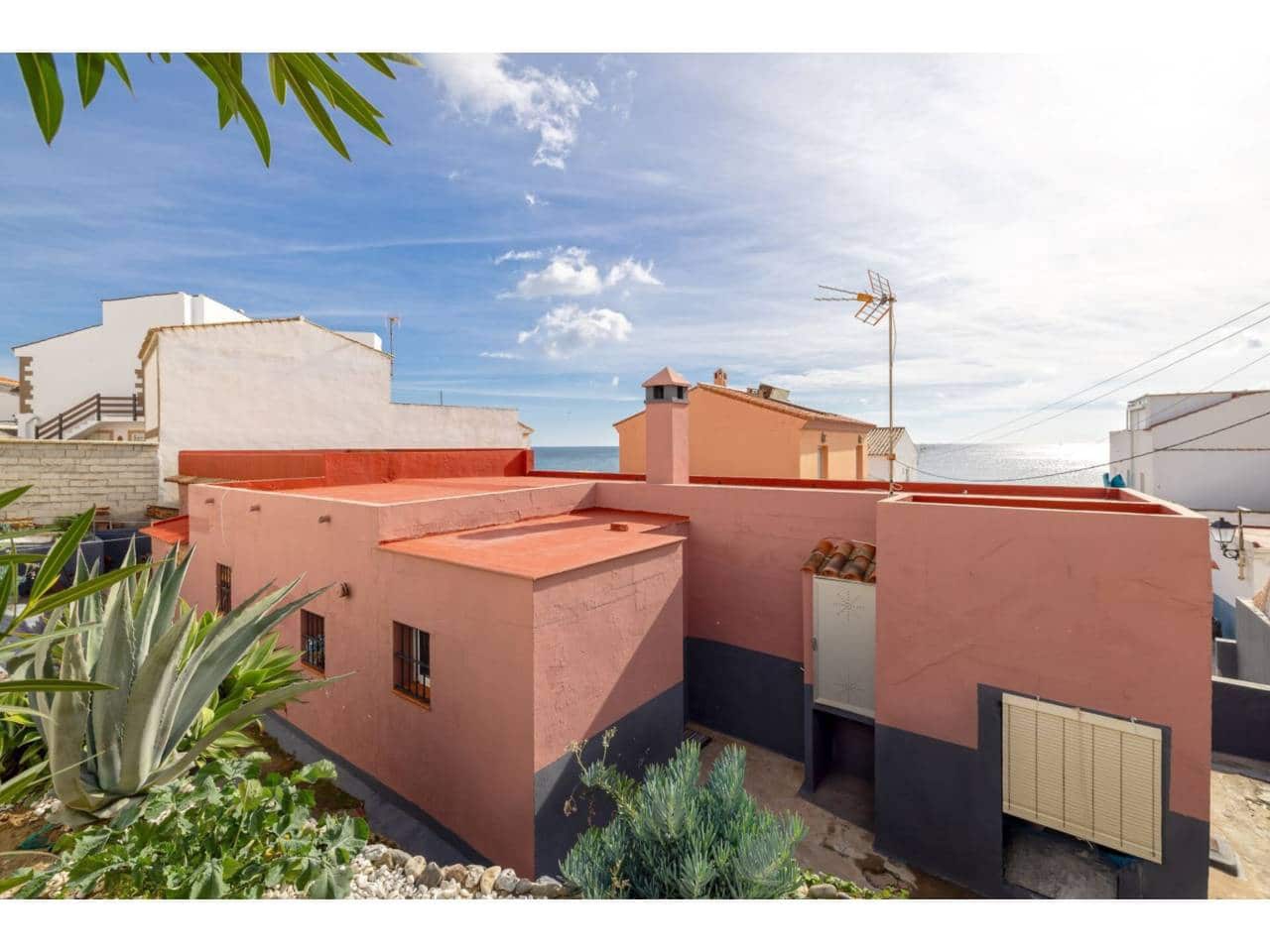 5 sovrum Strandlägenhet till salu i Torreguadiaro med garage - 550 000 € (Ref: 8213297)