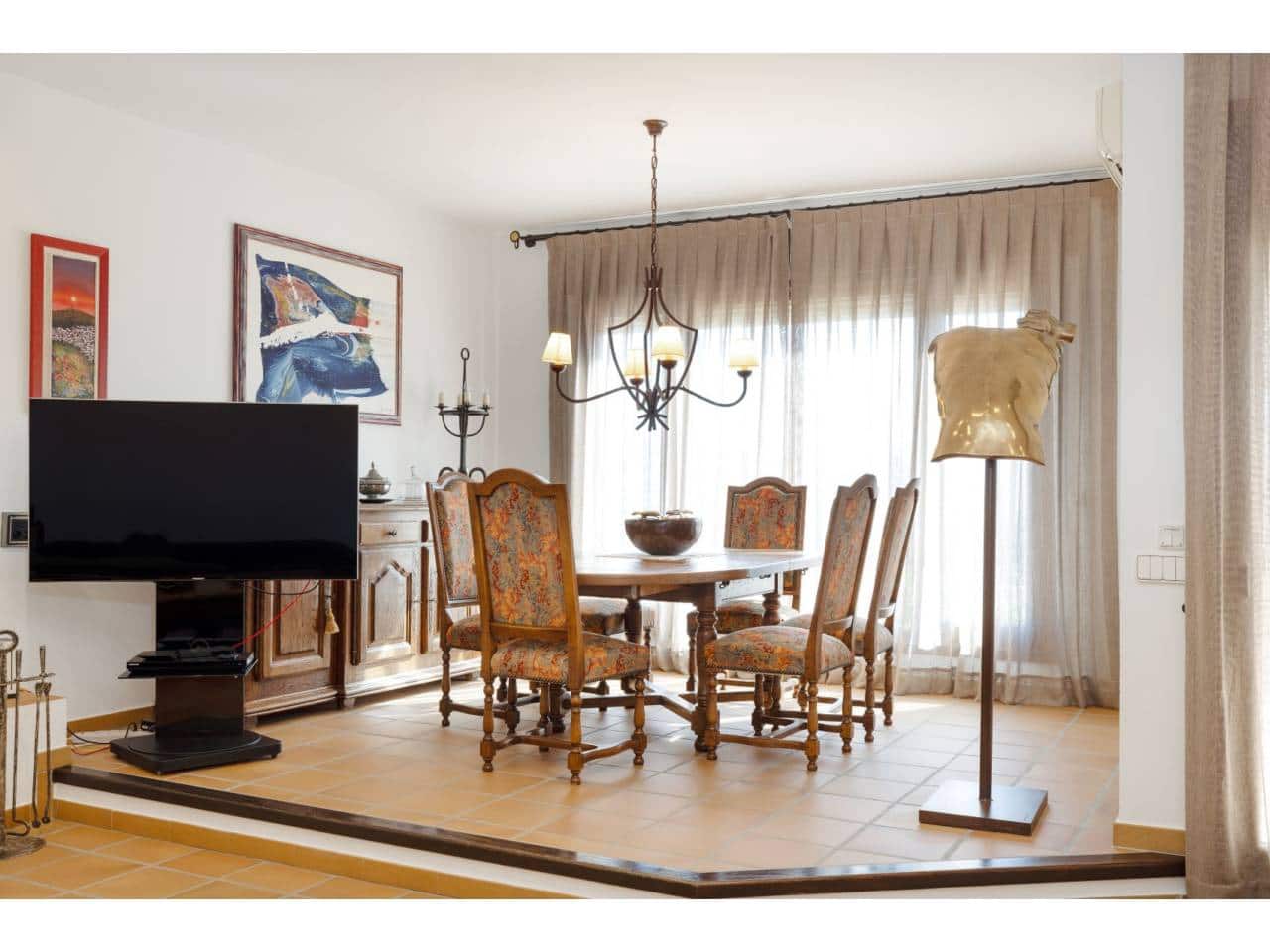 4 soveværelse Byhus til salg i Jimena de la Frontera med swimmingpool garage - € 675.000 (Ref: 8238154)