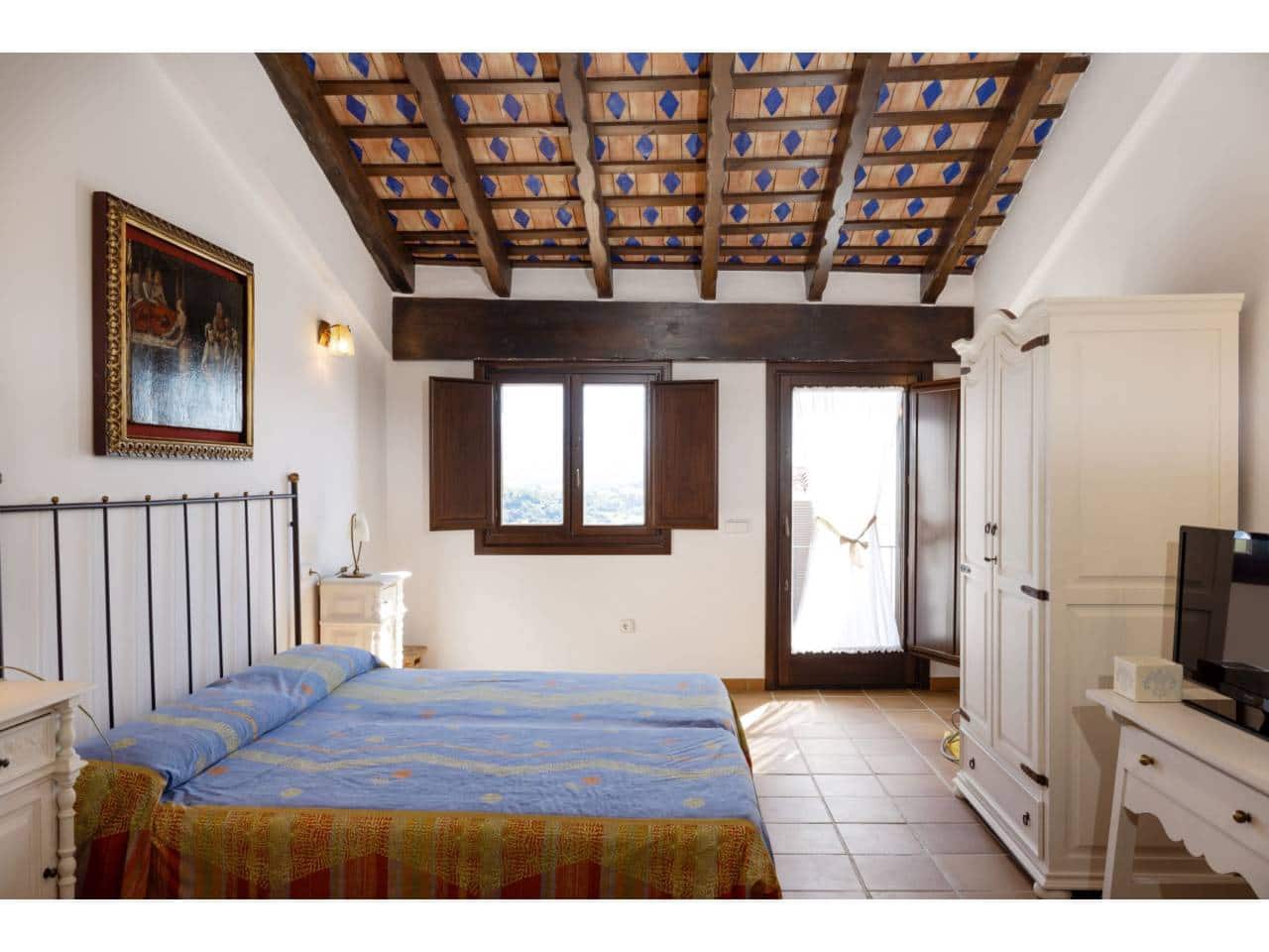 4 soveværelse Byhus til salg i Jimena de la Frontera med swimmingpool garage - € 675.000 (Ref: 8238154)