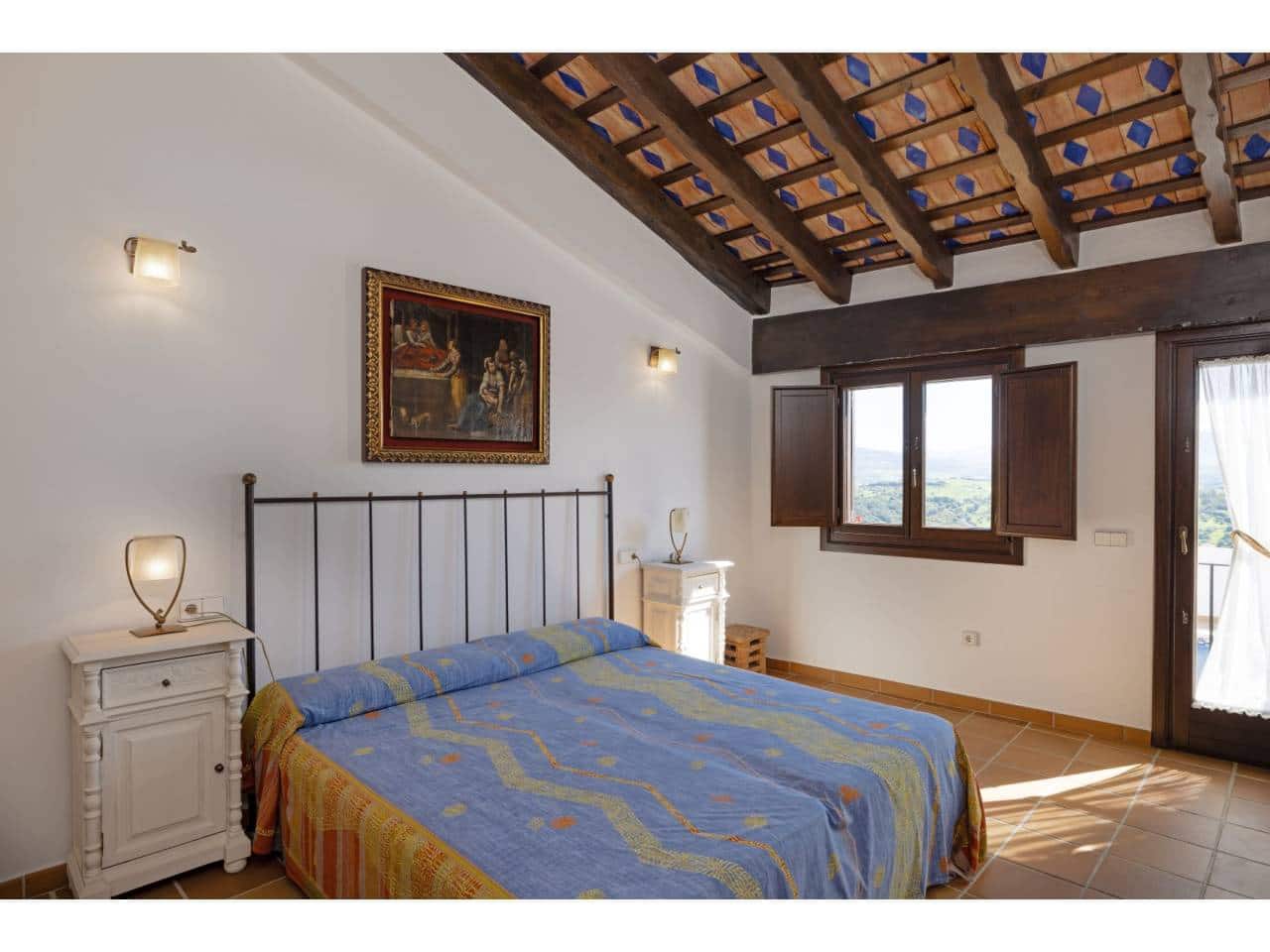 4 soveværelse Byhus til salg i Jimena de la Frontera med swimmingpool garage - € 675.000 (Ref: 8238154)