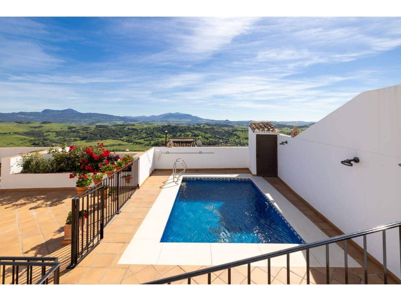 4 soveværelse Byhus til salg i Jimena de la Frontera med swimmingpool garage - € 675.000 (Ref: 8238154)