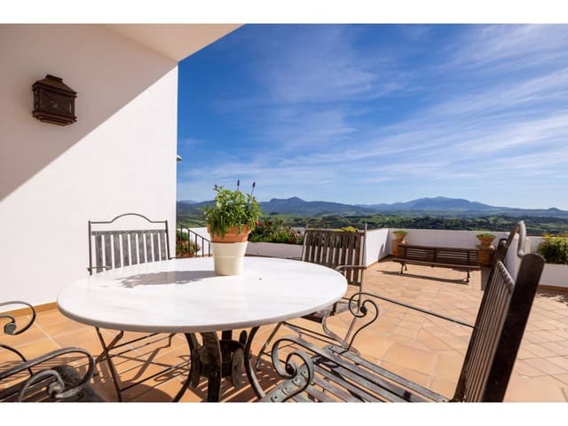 4 bedroom Townhouse for sale in Jimena de la Frontera with pool garage - € 675,000 (Ref: 8238154)